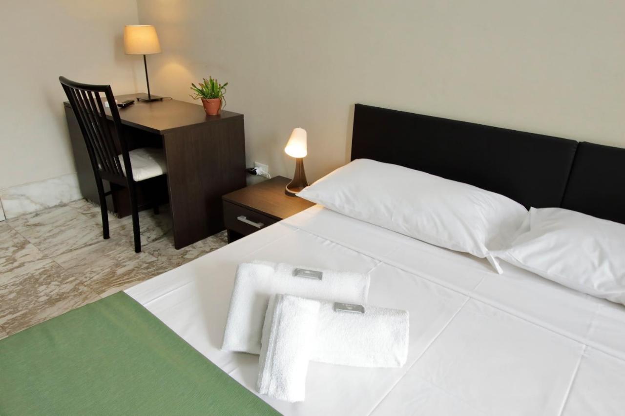 Lucky Stars Rooms Ρώμη Εξωτερικό φωτογραφία